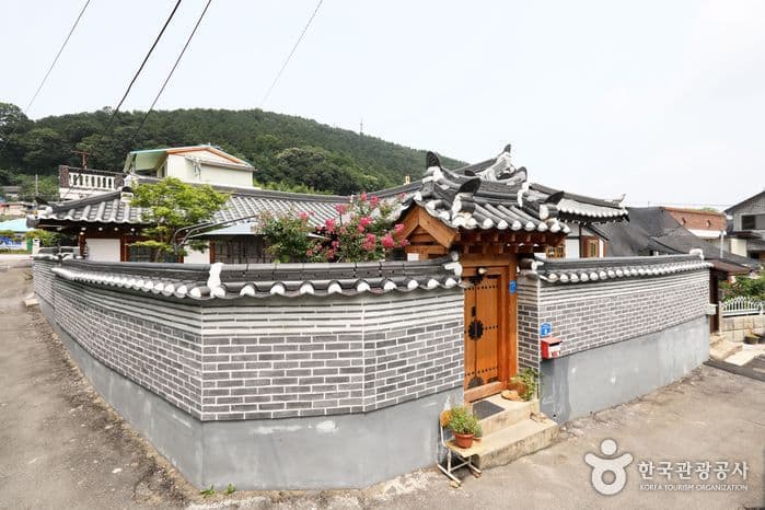 봉황재 한옥 게스트하우스